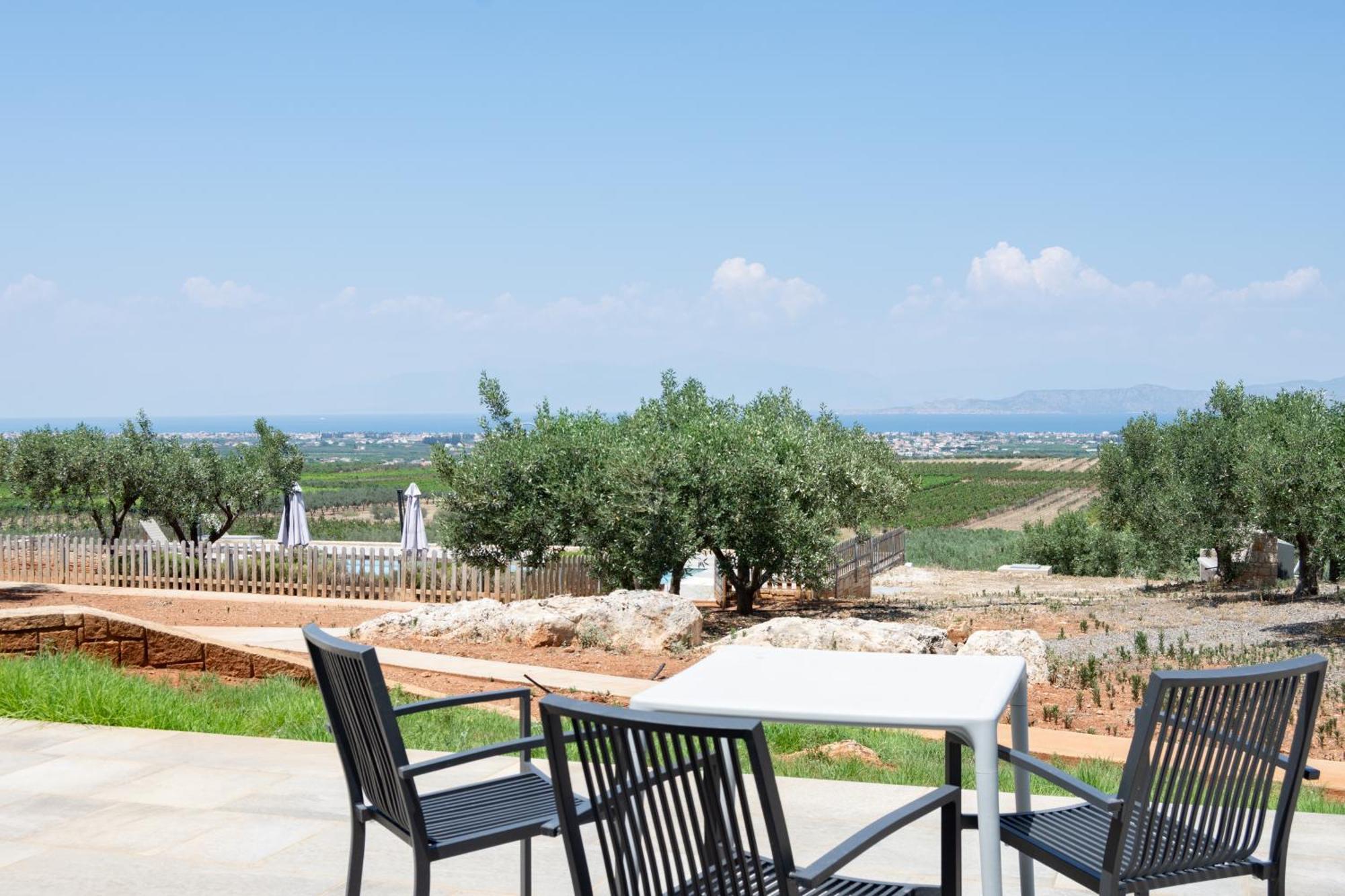 Вилла The Olive Hill Assos  Экстерьер фото